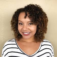 30 Curly Bob Hairstyles Trending Right Now