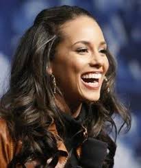 Alicia Keys Hairstyles Alicia Keys Hairstyles Hair Styles Long Curly Hair