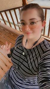 Good morning I am Single and alone Looking for boy friend See you Inbox me  or Request frnd Want to...💝💝💝💟💟💟💓💓💗💗 19 years me