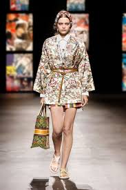 Ready To Wear Spring Summer 2021 Show Defiles Pret A Porter Women S Fashion Dior Fashion Womens Fashion Ready To Wear