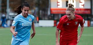 Niet lang daarna sloeg fenna … Psv Nl Psv Vrouwen Fc Twente Vrouwen Verplaatst