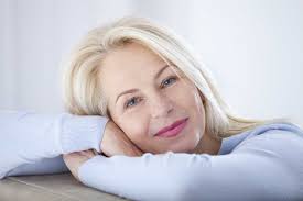Si prendono almeno 3 chili in menopausa e il girovita si allarga. A Che Eta Si Entra In Menopausa Be Perfect