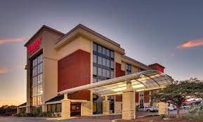 The price starts at 6710 rubles. Drury Inn Suites East Visit Evansville