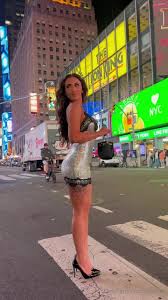 Watch online Alexox0 OnlyFans - City girl @ on X-video