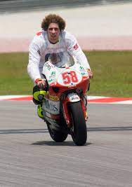 Mainly andrea dovizioso and valentino rossi, dovizioso a foe, rossi a friend. 2008 Italian Marco Simoncelli Of Metis Gilera Editorial Image Image Of Mugshot Motogp 7685895