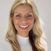 Candice Mcgee's Instagram, Twitter & Facebook