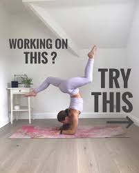 Yoga Daily Practice On Instagram Follow Yogadailyposture Still Can T Get That Pincha Mayurasana Forearm Stand 1 Aim For Stag Legs Then Work