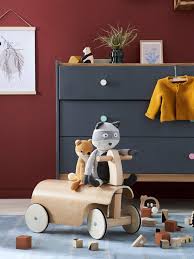 Idee Cadeau Bebe Et Enfant Les Jouets En Bois Vertbaudet Blog Maman Porteur Bois Jouets En Bois Porteur Bebe