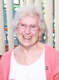 Owatonna Hospital Auxiliary recognizes volunteer hours, board members