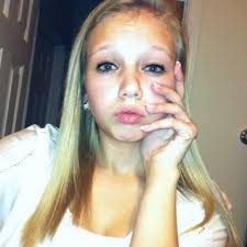 Mariah Ledbetter (@mariahlxoxo)