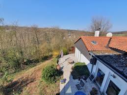 Suche ein haus /wohnung zum kaufen im taunusstein oder swa nähe. Immobilienmakler Taunusstein Hauser Kaufen Und Verkaufen Durch Profis