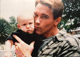 Jul 31, 2021 · arnold schwarzenegger said he 'hated' his job as governor in interview with daughter katherine the actor's son joseph baena also shared a picture of himself and his famous father having a drink at a restaurant. This Is Arnold Schwarzenegger Kissing Me As A Baby I Post This Every Year For His Birthday Happy Birthday Arnie Pics