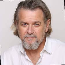 Daniel Wenham's Instagram, Twitter & Facebook