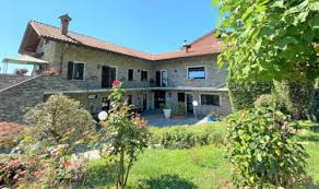 Lago maggiore villa real estate propone case, ville e appartamenti in vendita e affitto a torino Property For Sale In Lake Maggiore Gate Away
