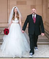 Duff Goldman Marries Johnna Colbry In Los Angeles Wedding People Com The ace of cakes star and his girlfriend of nearly three years said i do under goldman's pastry team also put together a traditional white wedding cake for colbry and a meat cake for goldman. duff goldman marries johnna colbry in