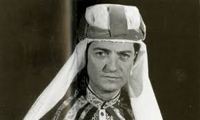 Morre Henrique Martins, ator e diretor, aos 84 anos