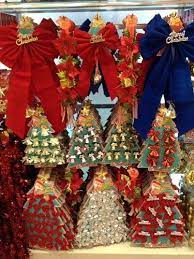 ダイソーのクリスマスグッズ クリスマスツリーオーナメント ダイソー クリスマス クリスマスグッズ クリスマス ツリー オーナメント