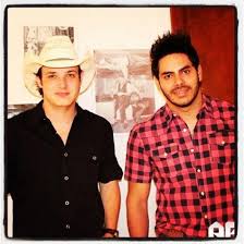 Started 26/10/17 | my love fits in a few lines. Batom De Cereja Israel E Rodolffo Letras