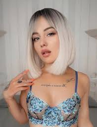 lollymolli OnlyFans - Lolly Queen - Creator Profile - Fleshbot