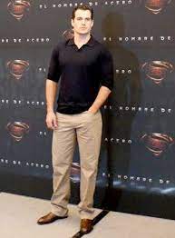 Henry cavill birthday is on the 5th of may. Henry Cavill Wiki Height Weight Biceps Shoe Size Vital Statistics Henry Cavill Height And Weight Biceps