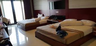 Compare 28 hotels near pangandaran public beach in pangandaran using 11 real guest reviews. The 10 Best Hotels In Pangandaran For 2021 From 10 Tripadvisor