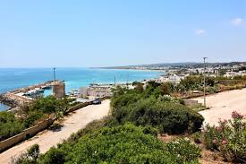 Una casa vacanza a torre vado una delle marine più belle del salento a pochi minuti da santa maria di leuca, affitta da persone del posto, contatto diretto con il proprietario, case verificate. Case Vacanze A Torre Vado