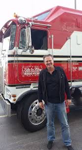 Kenworth Bj And The Bear Truck Pin By Todd Coscia On Big Trucks Kenworth Trucks Famous Vehicles Tv Cars