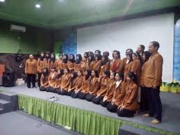 Sekolah akhlak adalah sekolah yang mengedepankan akhlakul karimah sebagi outcome lulusan unit pendidikannya, mulai jenjang paud (kb dan tk), pendidikan dasar (sd dan smp), serta pendidikan menengah (sma). Kunjungan Ke Tk Al Ya Lu Kota Malang Oleh Mahasiswa Prodi Pg Paud Angkatan 2016 Pendidikan Guru Paud Universitas Kanjuruhan Malang