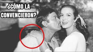 María félix primero se separó de enrique alvarez y tiempo después se divorció de él. Maria Felix Siempre Rechazo A Su Unico Hijo Youtube
