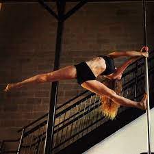 Instagram Photo By Amandanicolesmith Amanda Nicole Smith Via Iconosquare Pole Dancing Pole Fitness Pole Dance Moves