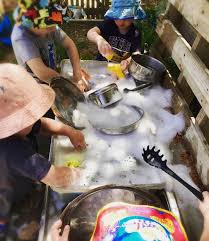 They can be centered around an educational unit or theme, can have a planned purpose such as the intention to improve fine motor skills, or they can just be for free play. 100 Sensory Table Ideas Sensory Table Sand And Water Table Sensory