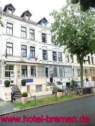 Es verfügt über 26 betten und einen kleinen garten. Hotel Haus Bremen Garni Germany 28205 Bremen