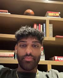 Marc Mathew (@marc.mathew) • Instagram photos and videos