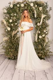 Show Me Your Mumu Karolina Bridal Gowns Mumubrides Bohobrides Boho Wedding Attire White Bridal Dresses Boho Wedding Dress