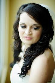 Bethany Munn's Instagram, Twitter & Facebook