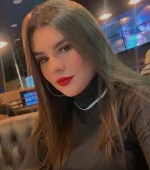 Eloisa Mendes 的Instagram photo • Apr 21, 2023 at 7:01 PM