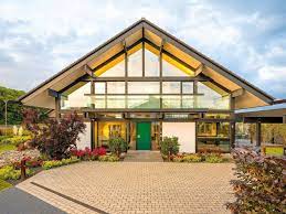 105 jahre huf haus der name huf haus steht für ein westerwälder unternehmen mit über hundertfünfjähriger firmentradition, dessen erfolg sich auf eine eb. Gsnrg3co4f3etm