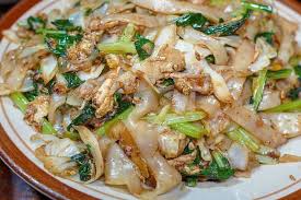 Ayam goreng is an indonesian and malaysian dish consisting of chicken deep fried in oil. Resep Cara Buat Kwetiau Goreng Saus Tiram Yang Lezat Dan Mudah Cocok Untuk Menu Sarapan Berita Diy