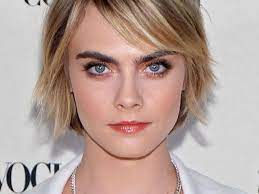 Keep bangs dark for a unique look no one else will have. 25 Stunning Examples Of Ombre Color On Short Hair
