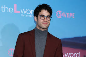 Darren everett criss (born february 5, 1987) is an american actor, singer, and songwriter. Darren Criss Celebrating 10th Glee Anniversary With Livestream Concert