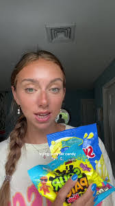 Candy Summers's Instagram, Twitter & Facebook