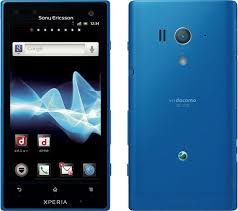 Maxwest Android 330 ou Xperia acro HD ...