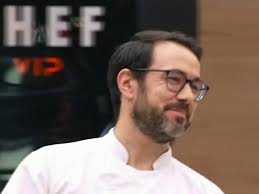 El chef Jesús Escalera lleva su creatividad a la Prueba de Fuego de Top  Chef VIP 4