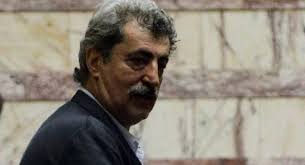 Με ανάρτησή του ο παύλος πολάκης ενημερώνει τον κυριάκο μητσοτάκη πού ακριβώς βρίσκεται. Paylos Polakhs Tempo24 News