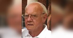 Debbie Cothran's Instagram, Twitter & Facebook