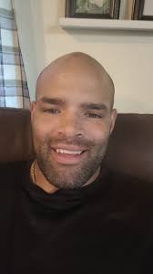 Private Room for Rent! Location: Murray Contract: month-to-month $680 p/  month (malesonly)