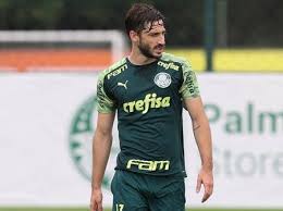 De acordo com a publicação, o time português teria alguns representantes no brasil que buscam abrir negociações com o lateral. Palmeiras O Que Voce Acha Da Provavel Venda De Matias Vina Para A Roma 19 07 2021 Uol Esporte