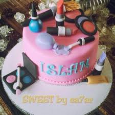 There are 678 make up cake for sale on etsy, and they cost $18.85 on average. Make Up Cake I Made For A 9 Year Old Girl All Edible Birthday Cake Girls Birthday Cake Kids 9th Birthday Cake
