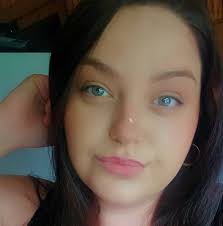 What kind of vacuum is best for a small pool?