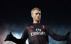 This page is about simon kjaer, (ac milan/denmark). Simon Kjaer On Twitter Terza Vittoria Di Fila In Rossonero Forzamilan My Third Game For Acmilan Third Victory Great Team Work As A Defender I Always Enjoy A Cleansheet